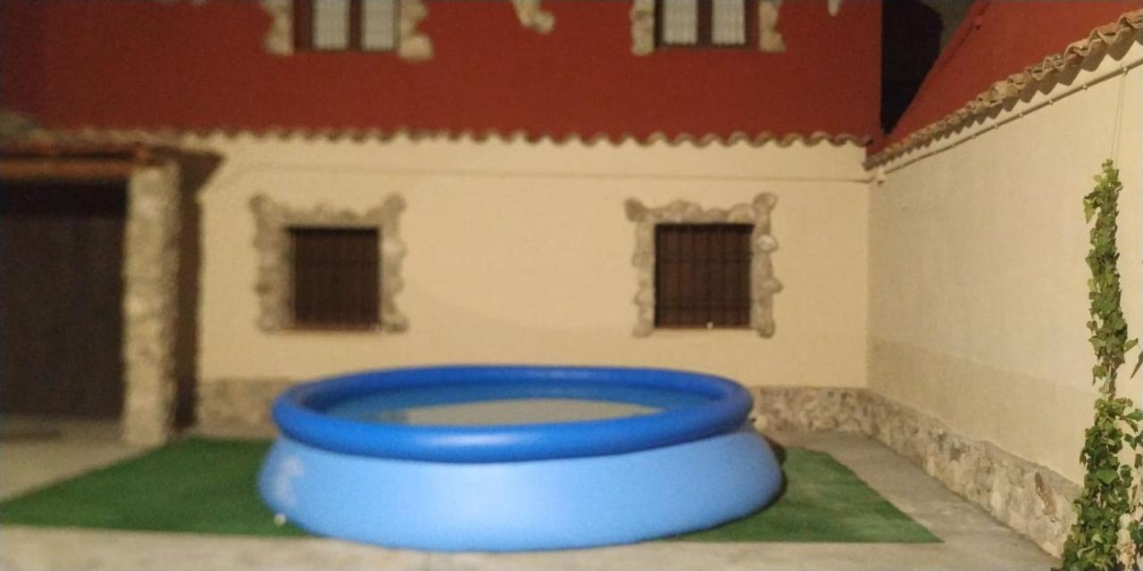 Casas La Muralla De Bodegas Marcos 佩纳菲尔 外观 照片