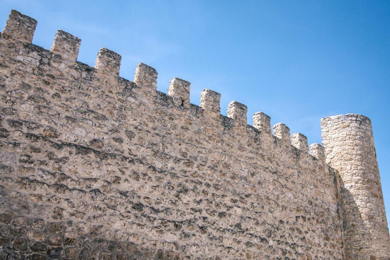 Casas La Muralla De Bodegas Marcos 佩纳菲尔 外观 照片