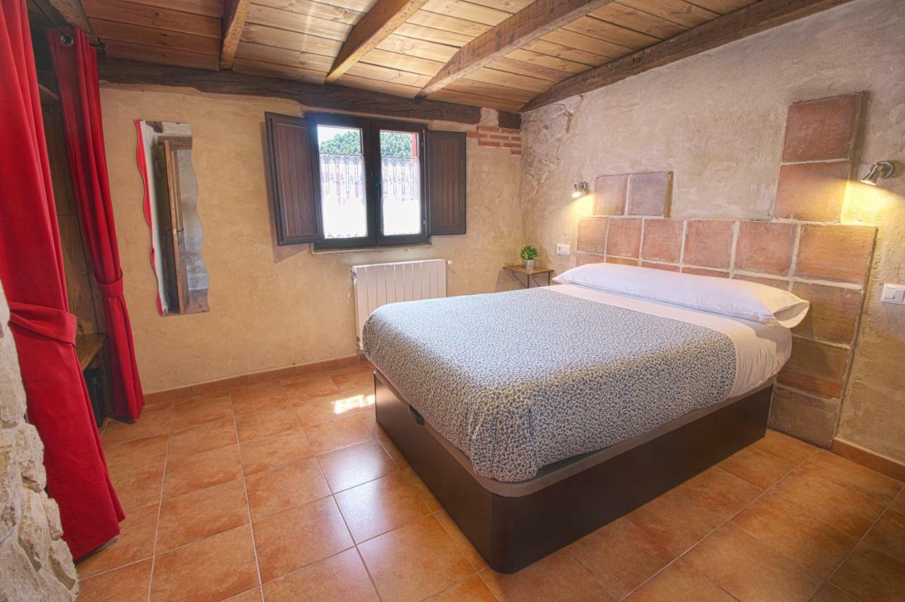 Casas La Muralla De Bodegas Marcos 佩纳菲尔 外观 照片