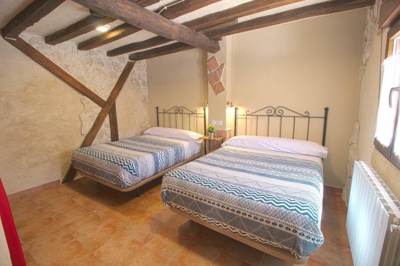 Casas La Muralla De Bodegas Marcos 佩纳菲尔 外观 照片